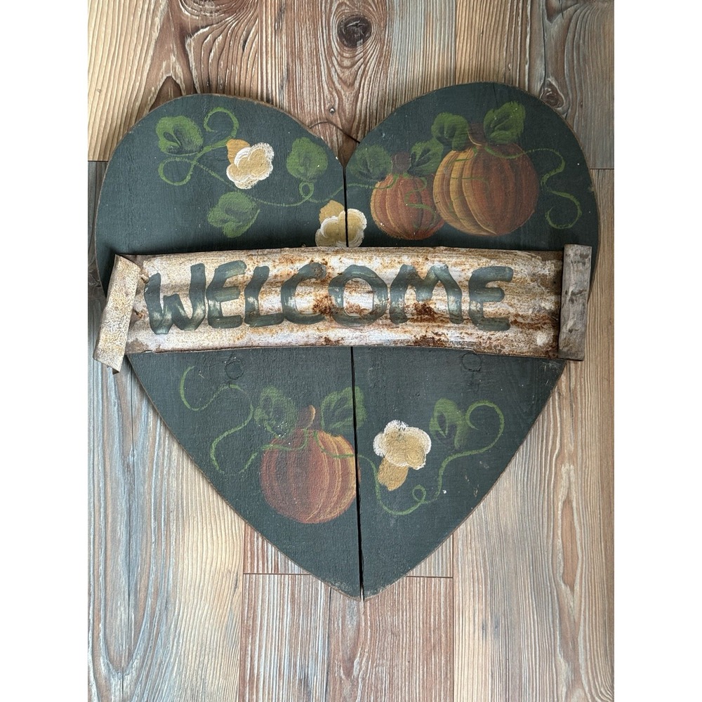 Rustic Fall Wooden Welcome Sign Heart Shaped 16x18"